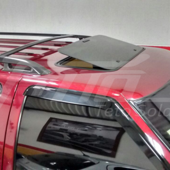 Chevrolet Blazer com Teto Solar H100 luxo