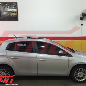 Fiat Bravo com Teto Solar H300 NSG Confort