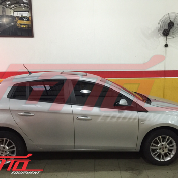 Fiat Bravo com Teto Solar H300 NSG Confort